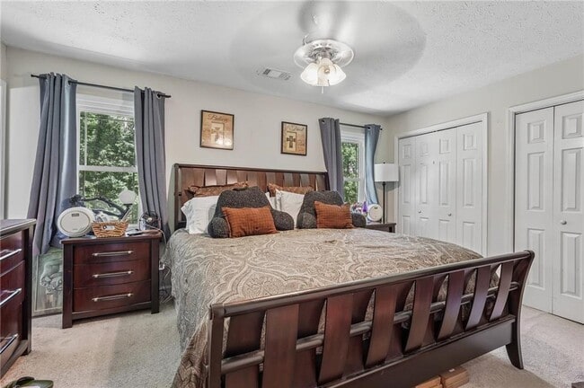 Building Photo - 3080 Stone Oak Dr