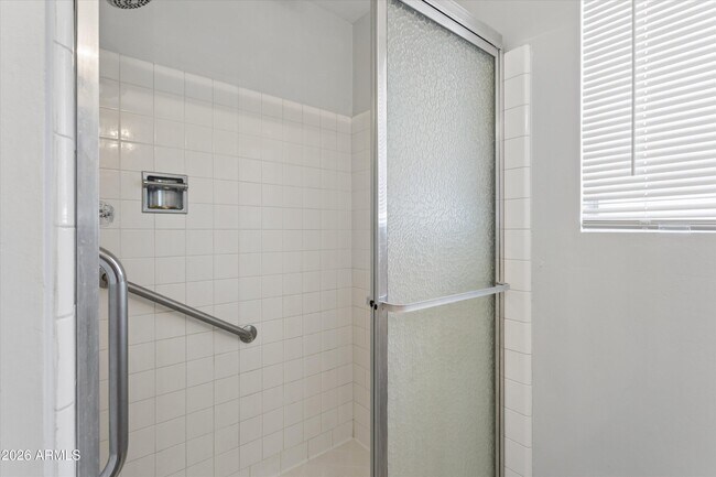 Building Photo - 3308 E Camelback Rd