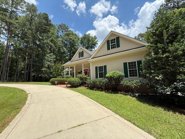 Building Photo - Tranquil and Secluded Raleigh Home with Un...