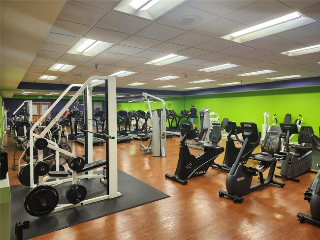 Building Photo - 12501 SW 14th St