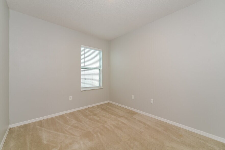 Building Photo - 2292 Canyon Breeze Ave