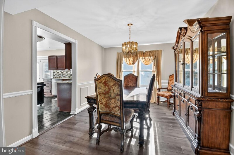 Building Photo - 22040 Caravel Ct