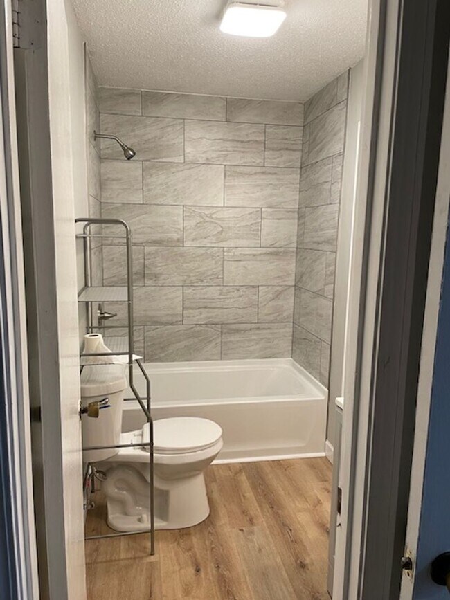 Building Photo - H&amp;H Properties of Floyd