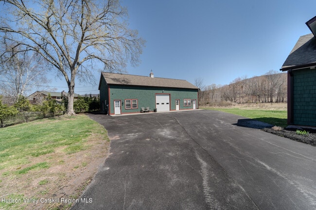 Building Photo - 52 Co Rd 65A