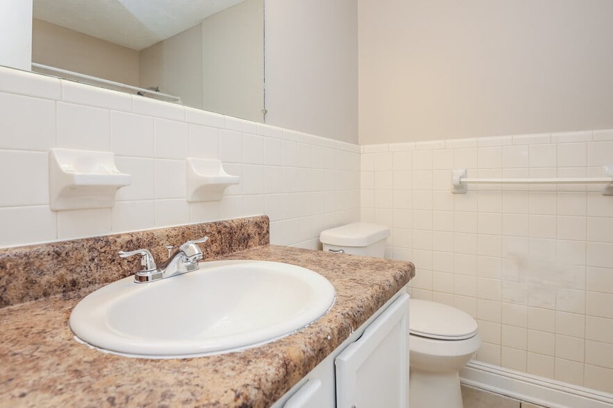 Building Photo - 5961 Garner Rd SW