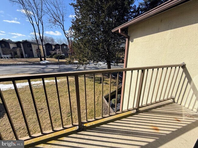 Building Photo - 231 Canal Park Dr