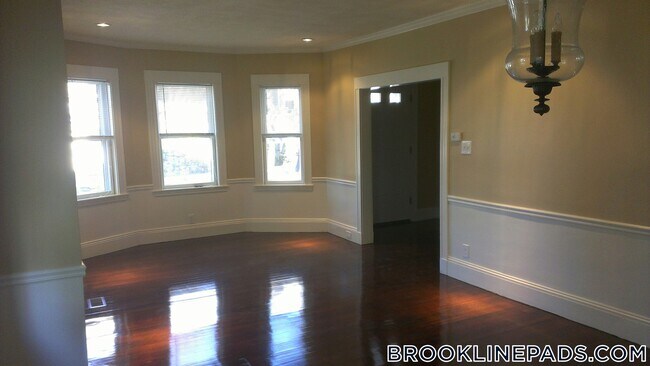 Building Photo - 51 Wolcott Rd