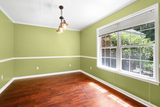 Building Photo - 3 Bed, 3 Bath Plus Office Home for Rent!!