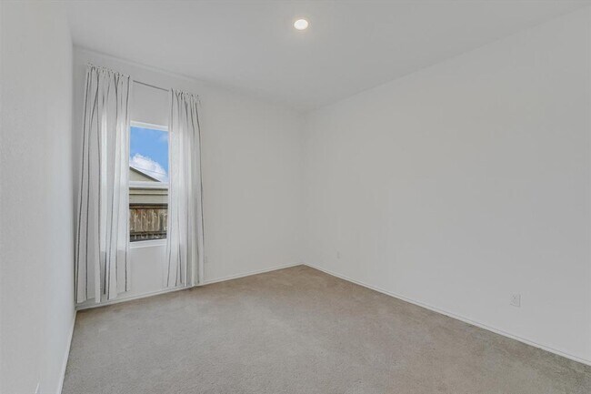 Building Photo - 1148 Toyah Dr