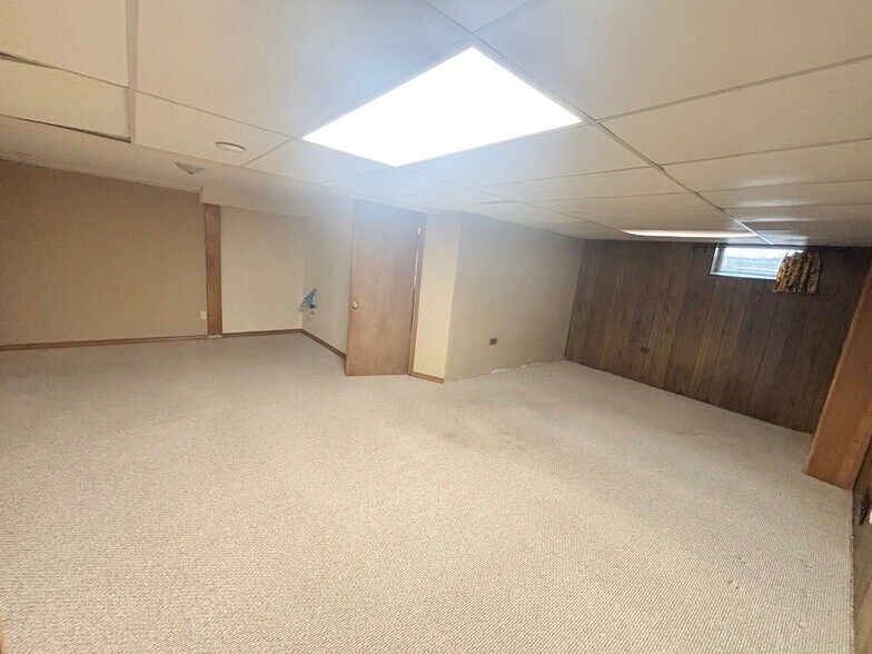 Building Photo - 10450 Washington Blvd NE