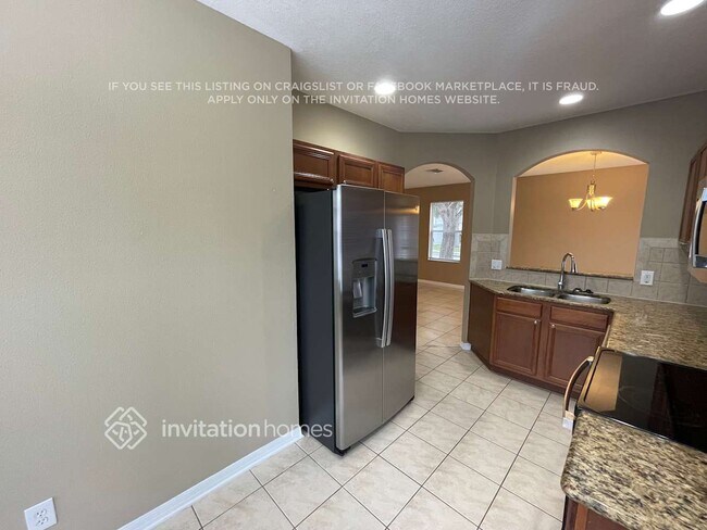 Building Photo - 30603 White Bird Ave