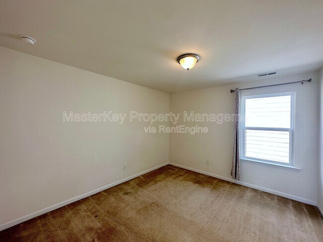 Building Photo - 205 Azalea Vw Wy