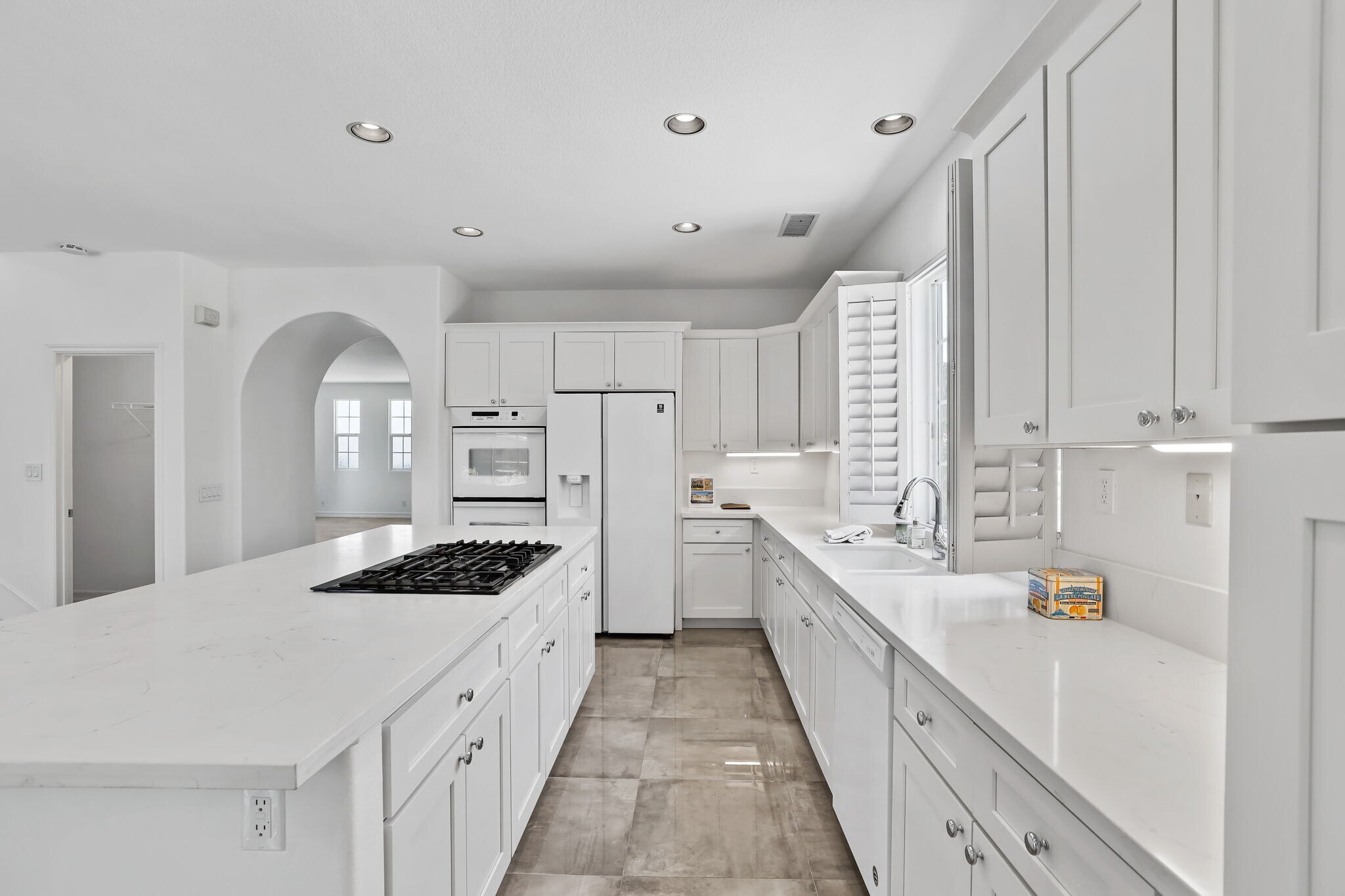 Building Photo - 5142 Pearce Dr