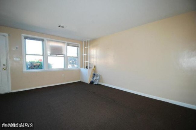 Building Photo - 2720 Rittenhouse Ave