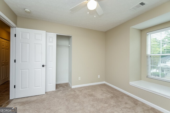 Building Photo - 144 Nacoochee Way