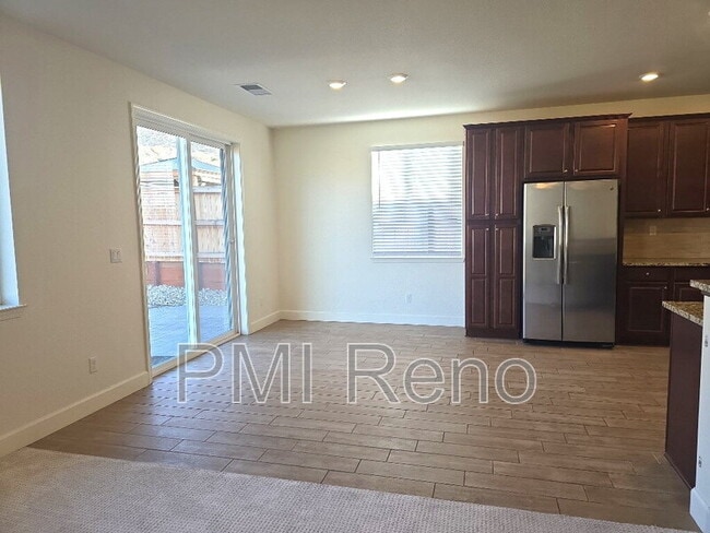 Building Photo - 10380 Gold Mine Dr