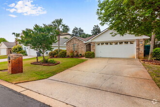 Building Photo - 126 Windrift Dr