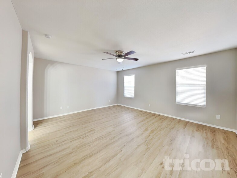 Building Photo - 5901 Storyteller Rd NW