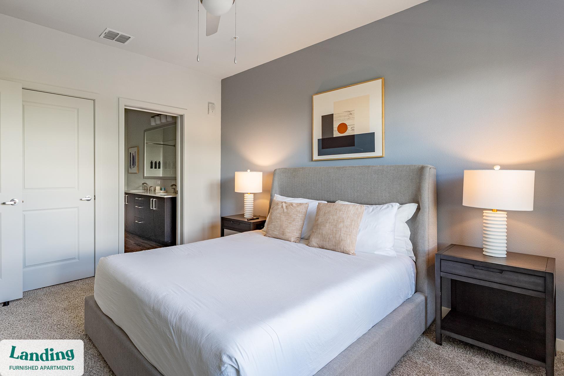 Building Photo - 1225 Utica Dr