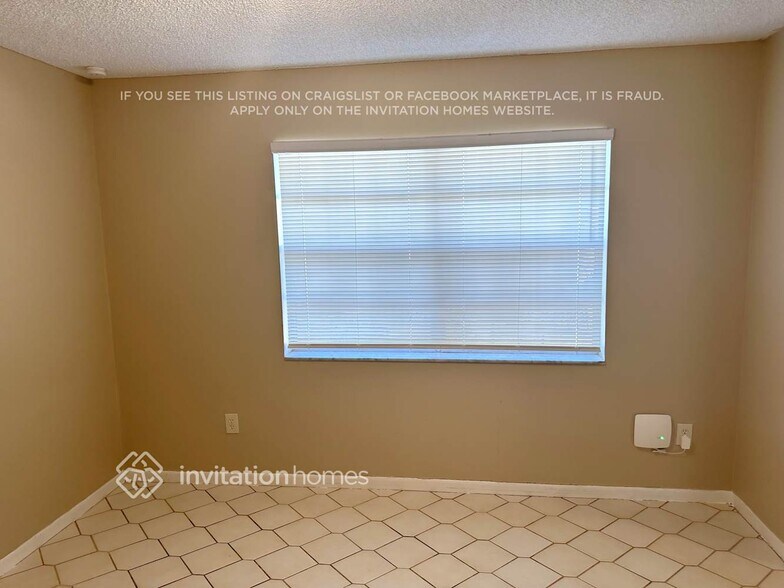 Building Photo - 1581 Wyndcliff Dr