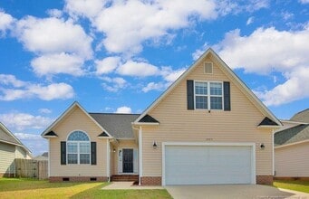 Building Photo - 1475 Avoncroft Dr