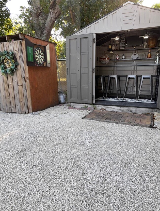 Building Photo - 336 SW 5th Ave