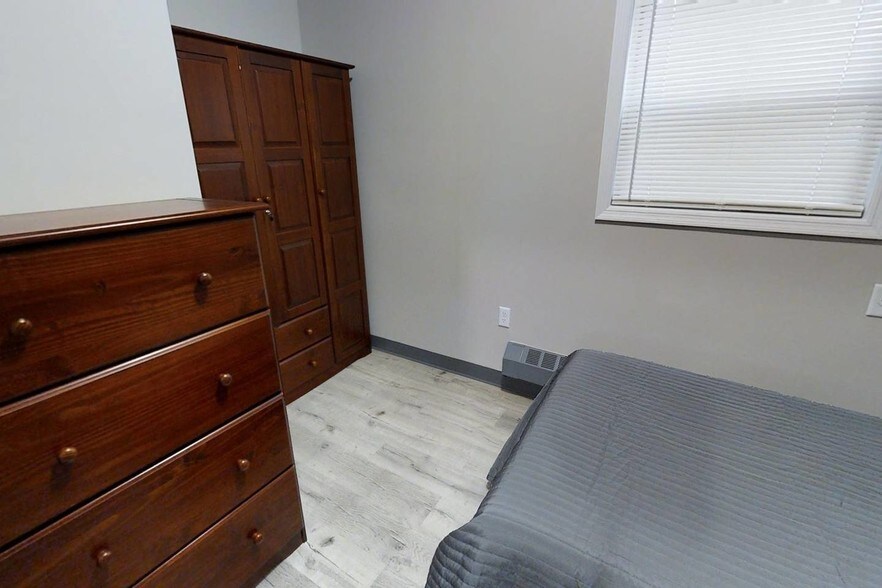 Building Photo - 344 Kearny Ave