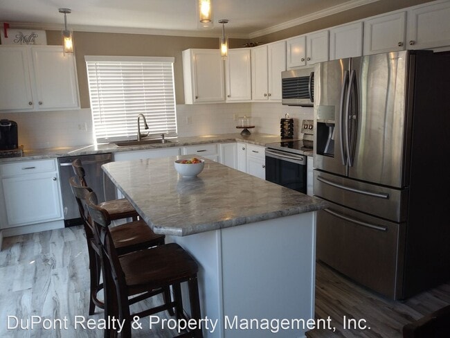 Building Photo - 3 br, 2.5 bath House - 1222 Evans Ct