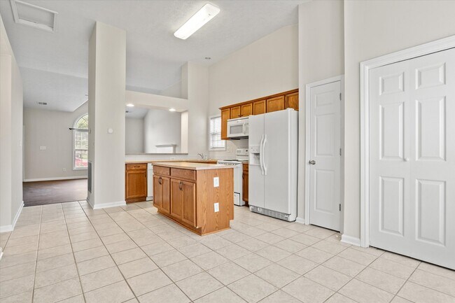 Building Photo - 3084 River Run Trail