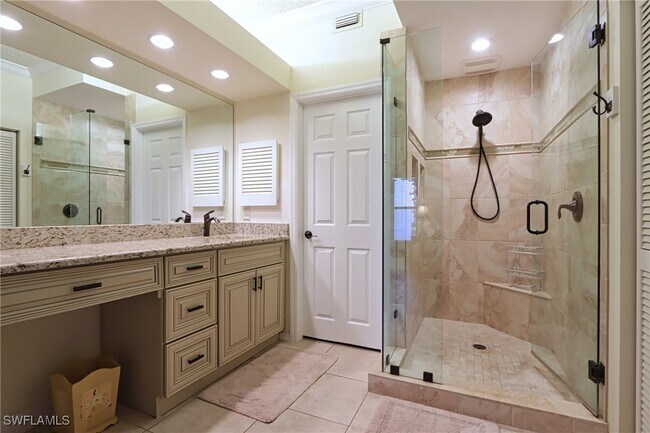 Building Photo - 563 Serendipity Dr