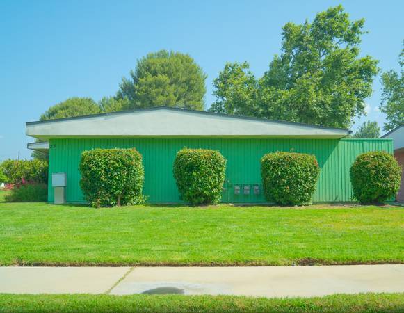 Building Photo - 660 W Bonita Ave