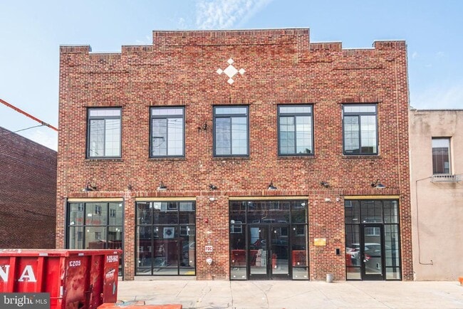 Building Photo - 719 Dickinson St