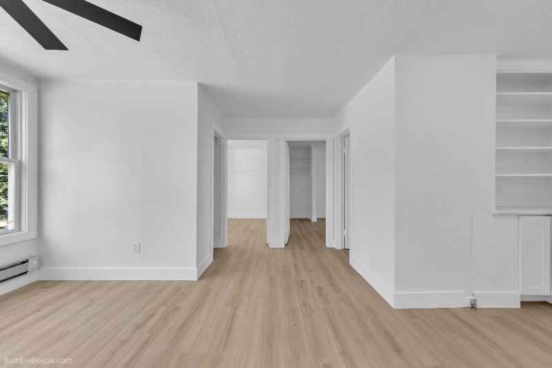 Building Photo - 725 2nd St