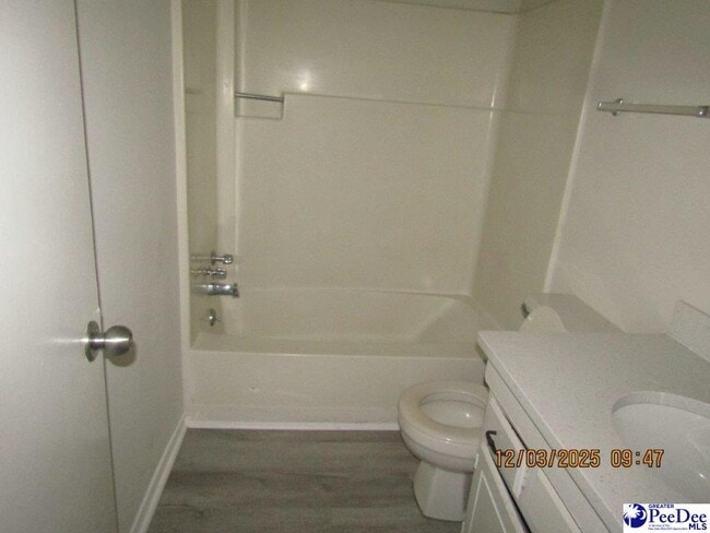 Building Photo - 319 Revell Dr