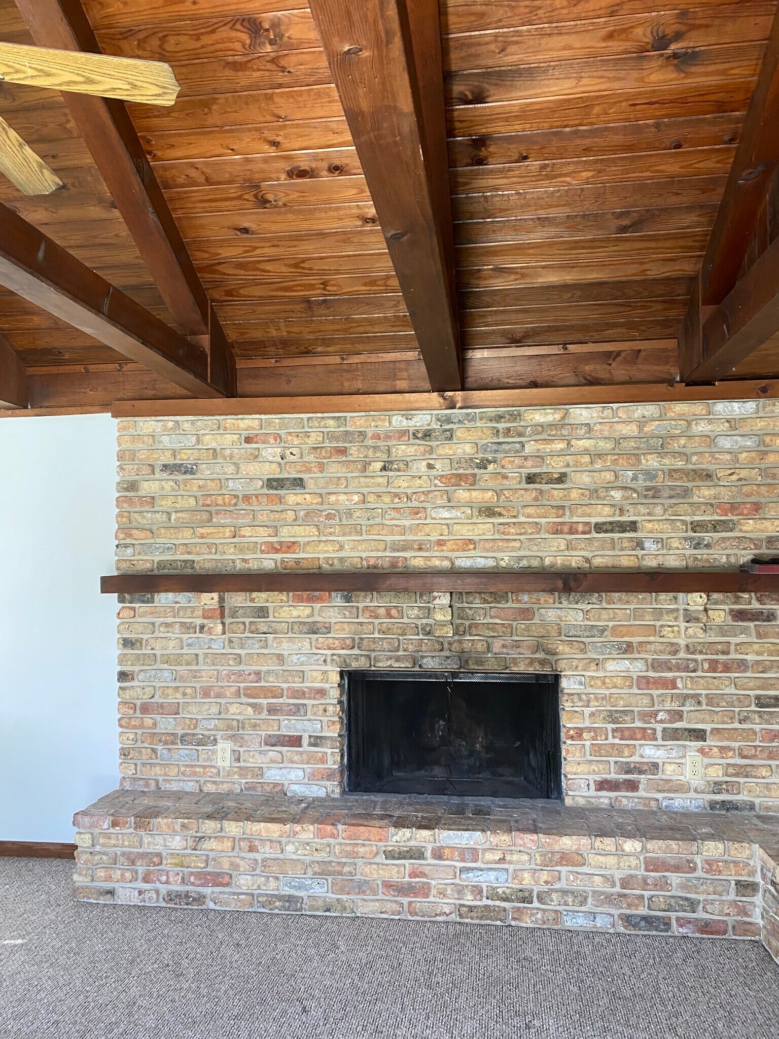 Building Photo - 662 Cortez Cir