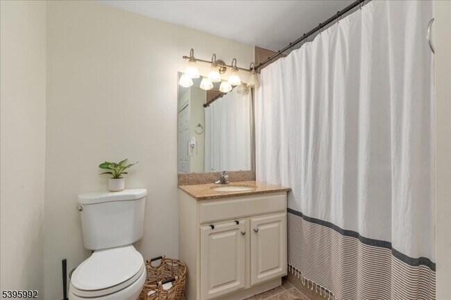 Building Photo - 7 Prospect St