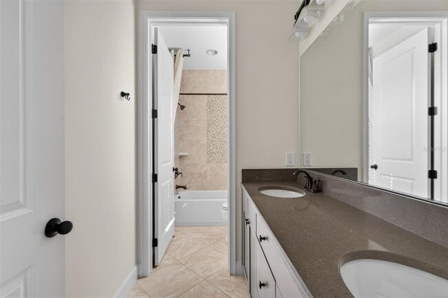 Building Photo - 3970 Aldea Way