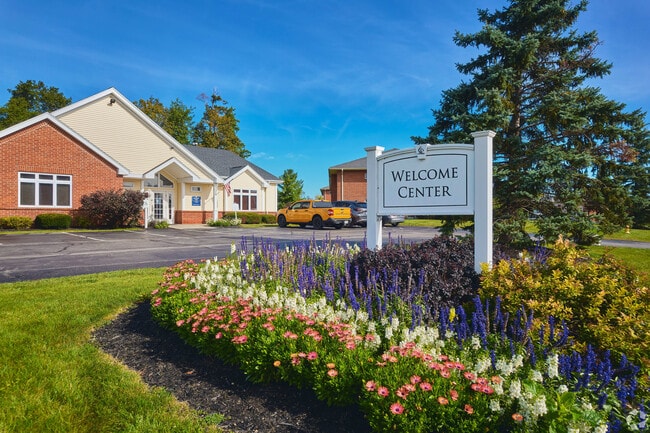 Building Photo - CenterPointe Apartments & Townhomes