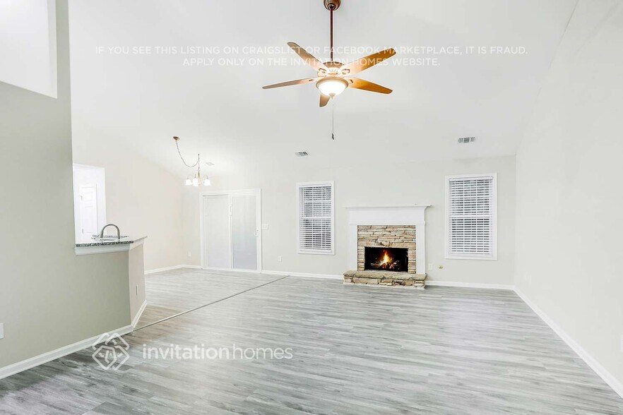 Building Photo - 63 Legend Creek Cove