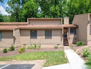 Building Photo - 3 Bedroom Townhome in Henrico!!!