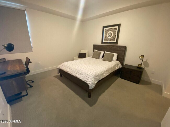 Building Photo - 7300 E Earll Dr