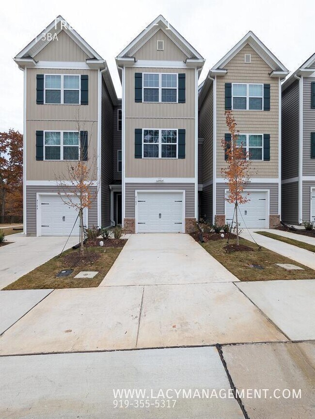Building Photo - 4142 Trevino Dr