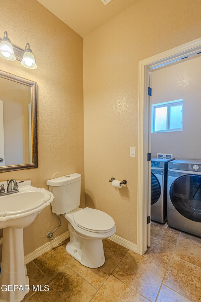 Building Photo - 3240 Peruvian Paso