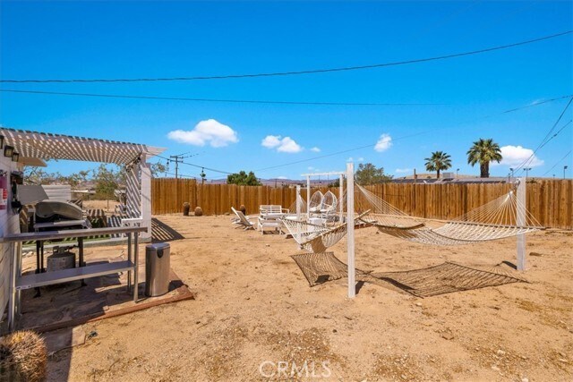 Building Photo - 5749 Halsey Ave