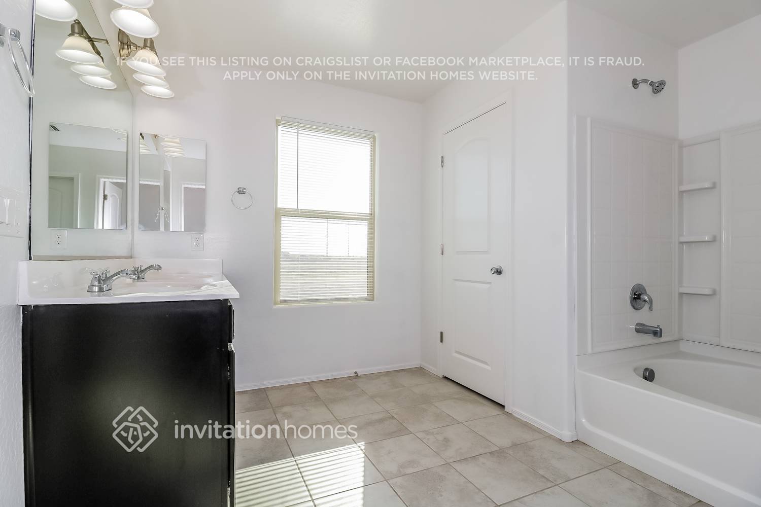 Building Photo - 6918 E Peralta Cir