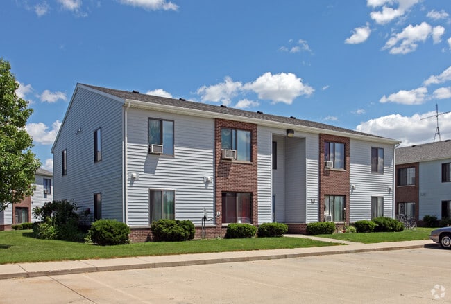 Primary Photo - West Elm Apartments