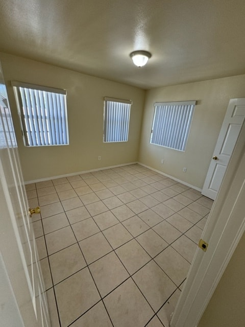 Building Photo - 102, 104, 108 E 85th Street