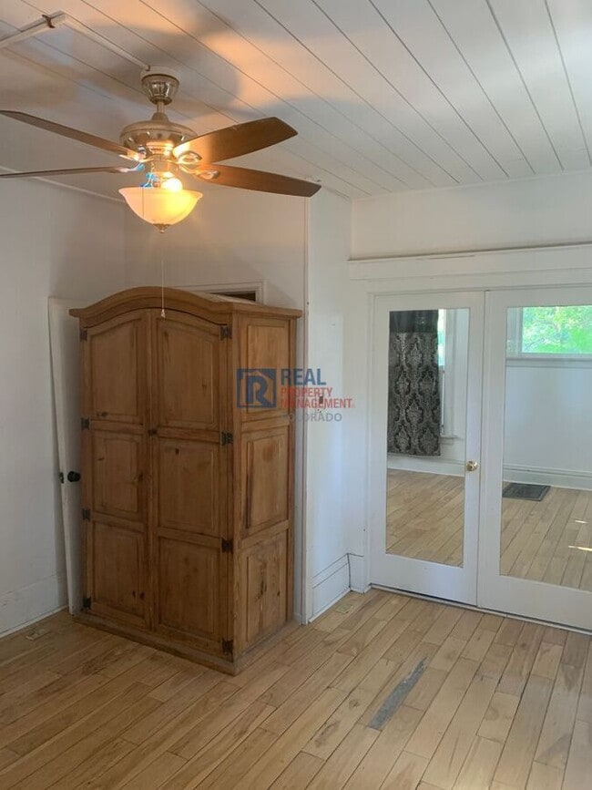 Building Photo - 1531 9th Ave