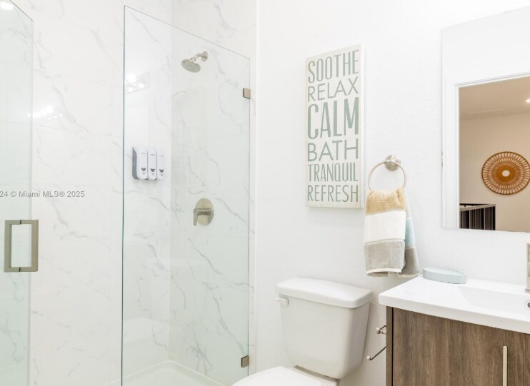 Building Photo - 1184 NW 2nd Ln