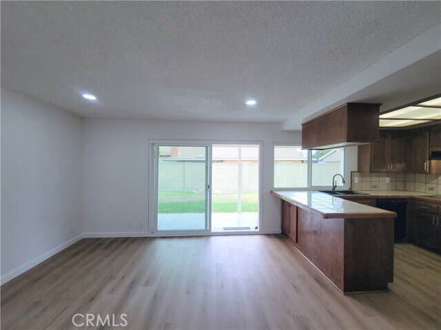 Building Photo - 9461 Downing Cir